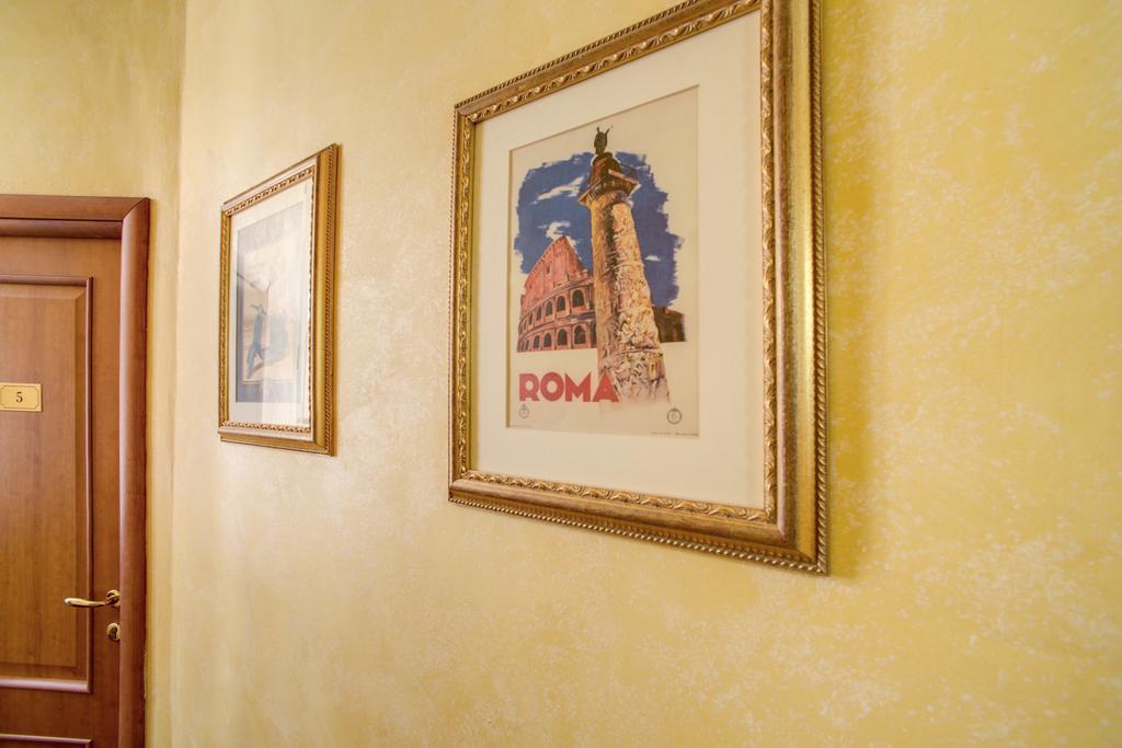 Monti Guest House - Affittacamere Rome Extérieur photo