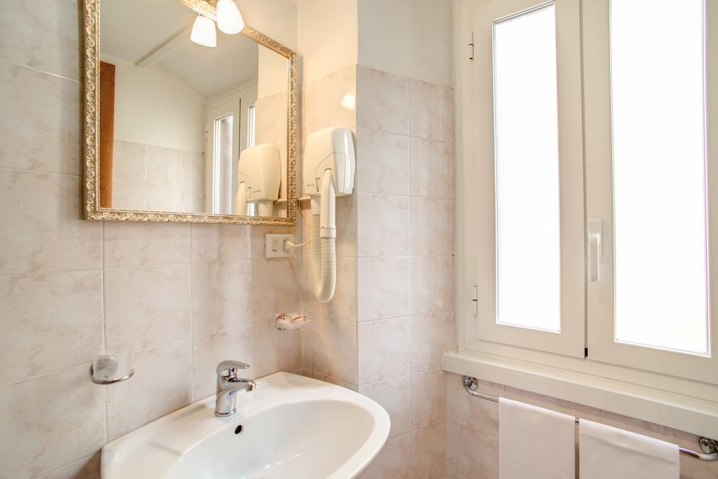 Monti Guest House - Affittacamere Rome Chambre photo