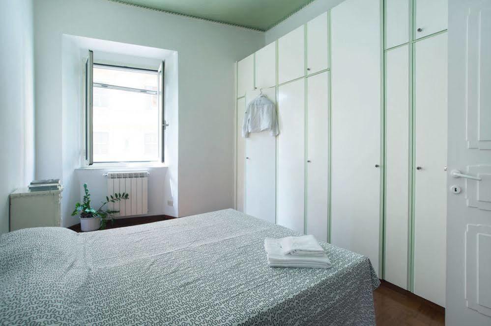 Monti Guest House - Affittacamere Rome Extérieur photo